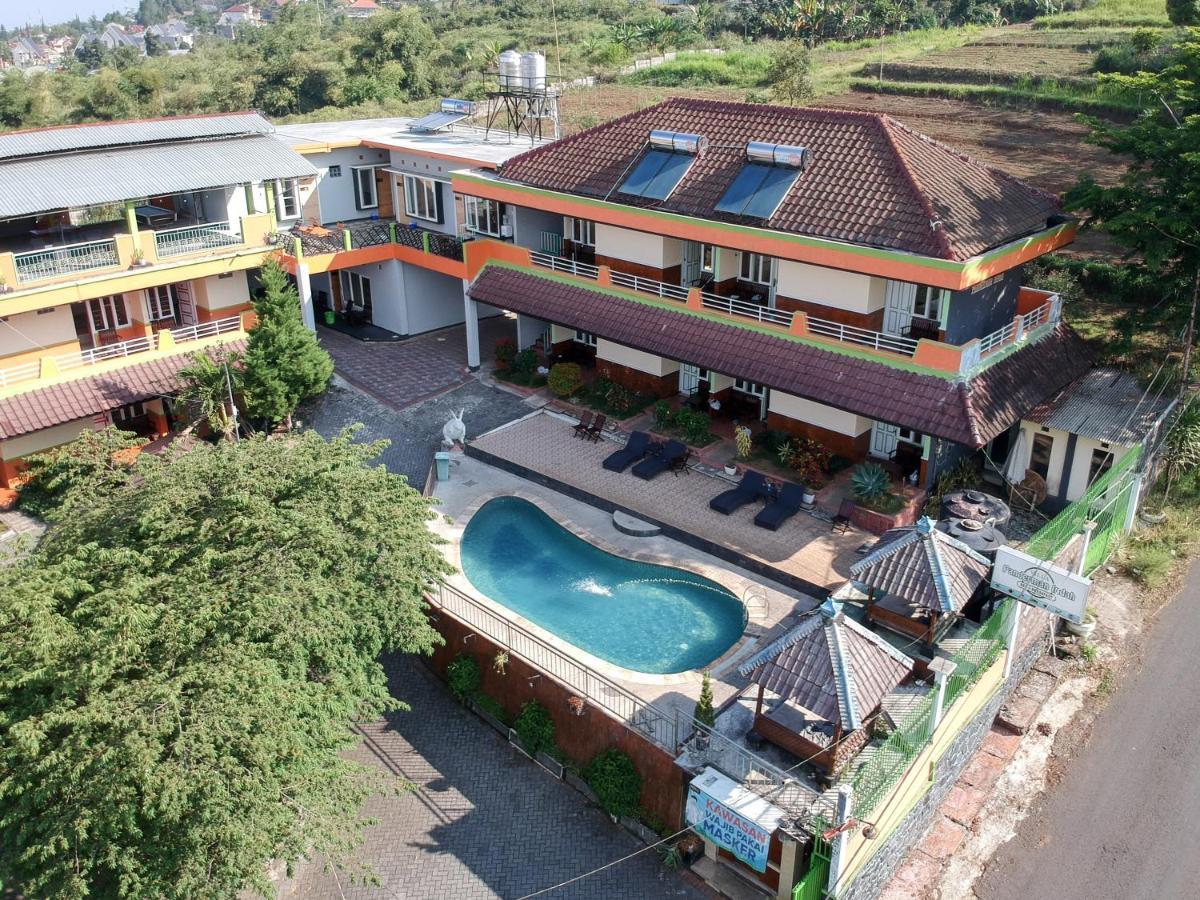 Villa Panderman Indah Batu  Exterior foto