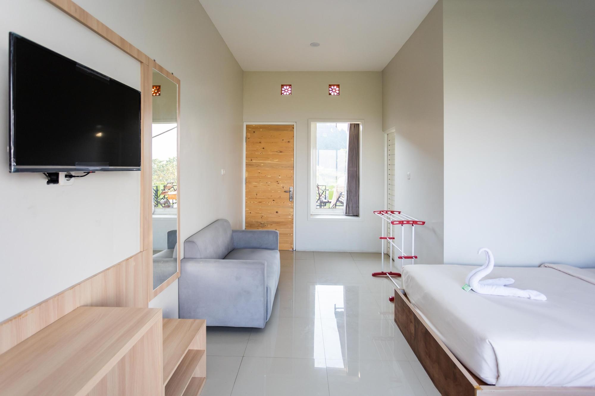 Villa Panderman Indah Batu  Exterior foto