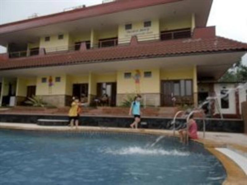 Villa Panderman Indah Batu  Exterior foto
